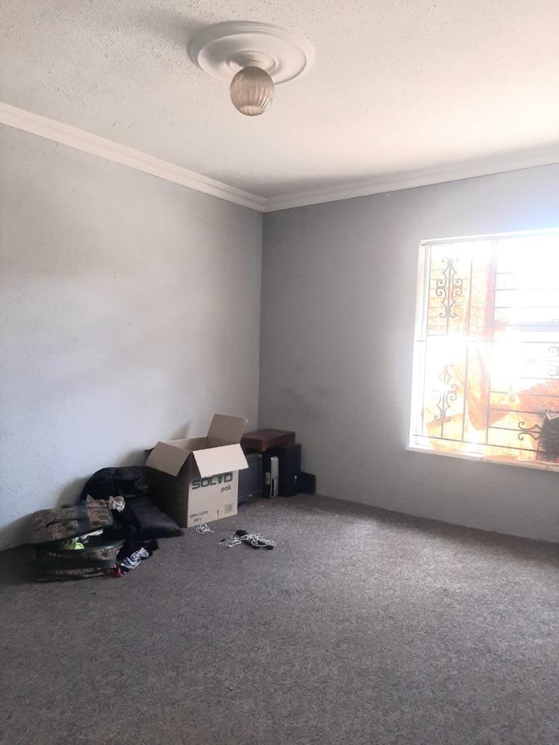 606284_PHOTO-2022-11-26-18-23-10